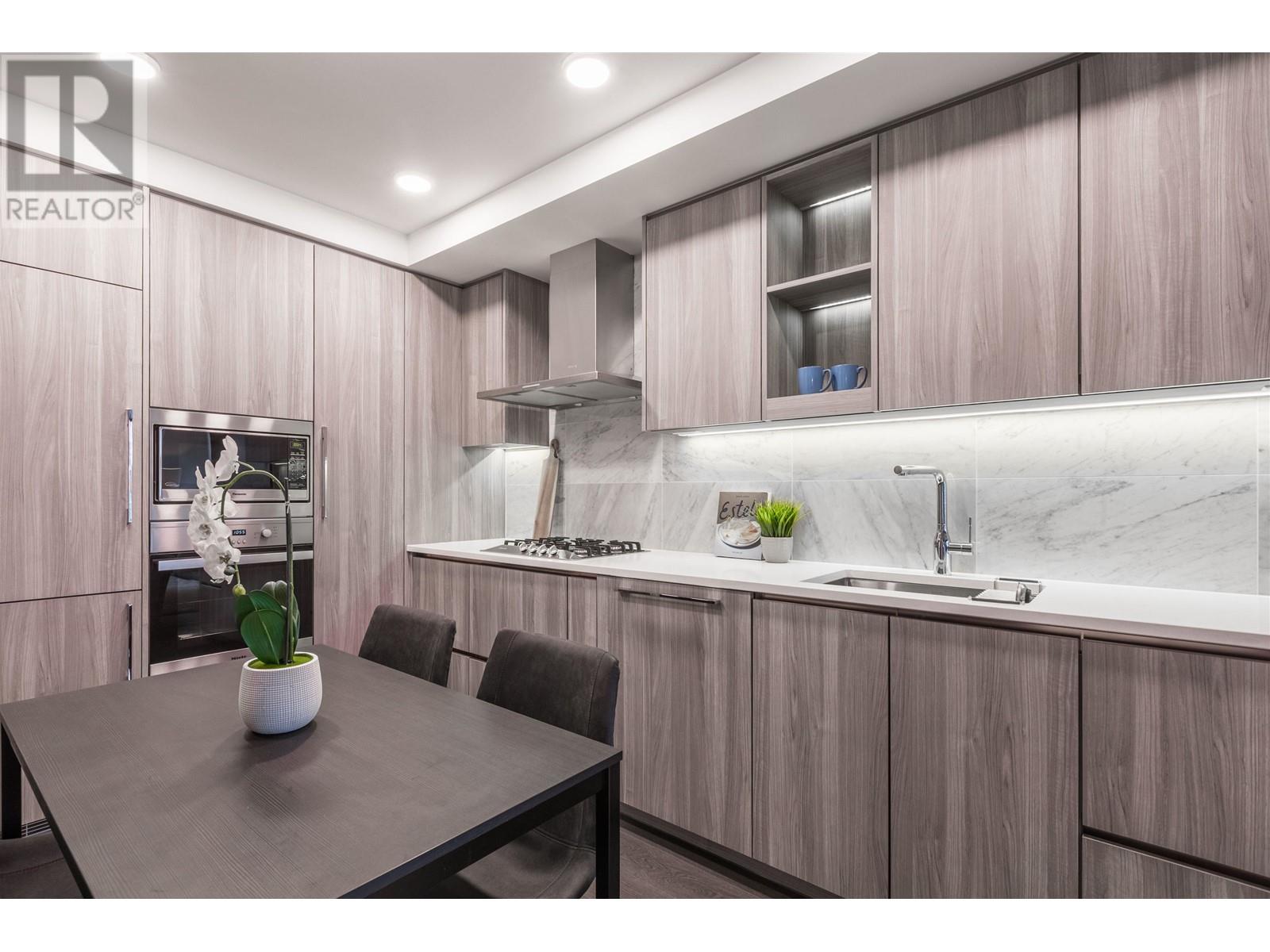 2302 433 SW MARINE DRIVE, #2302
