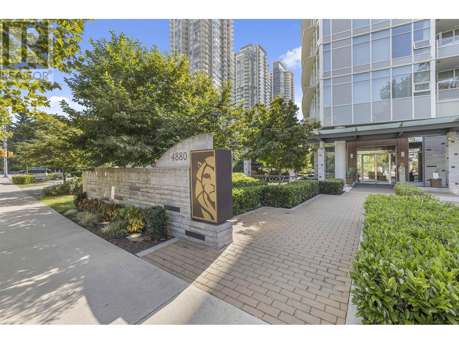 2206 4880 BENNETT STREET, #2206
