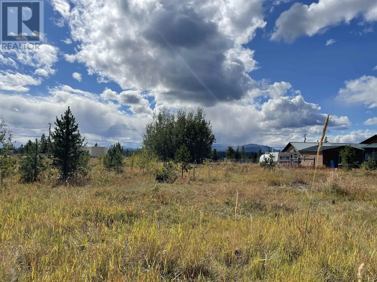 21136 CHILCOTIN 20 HIGHWAY