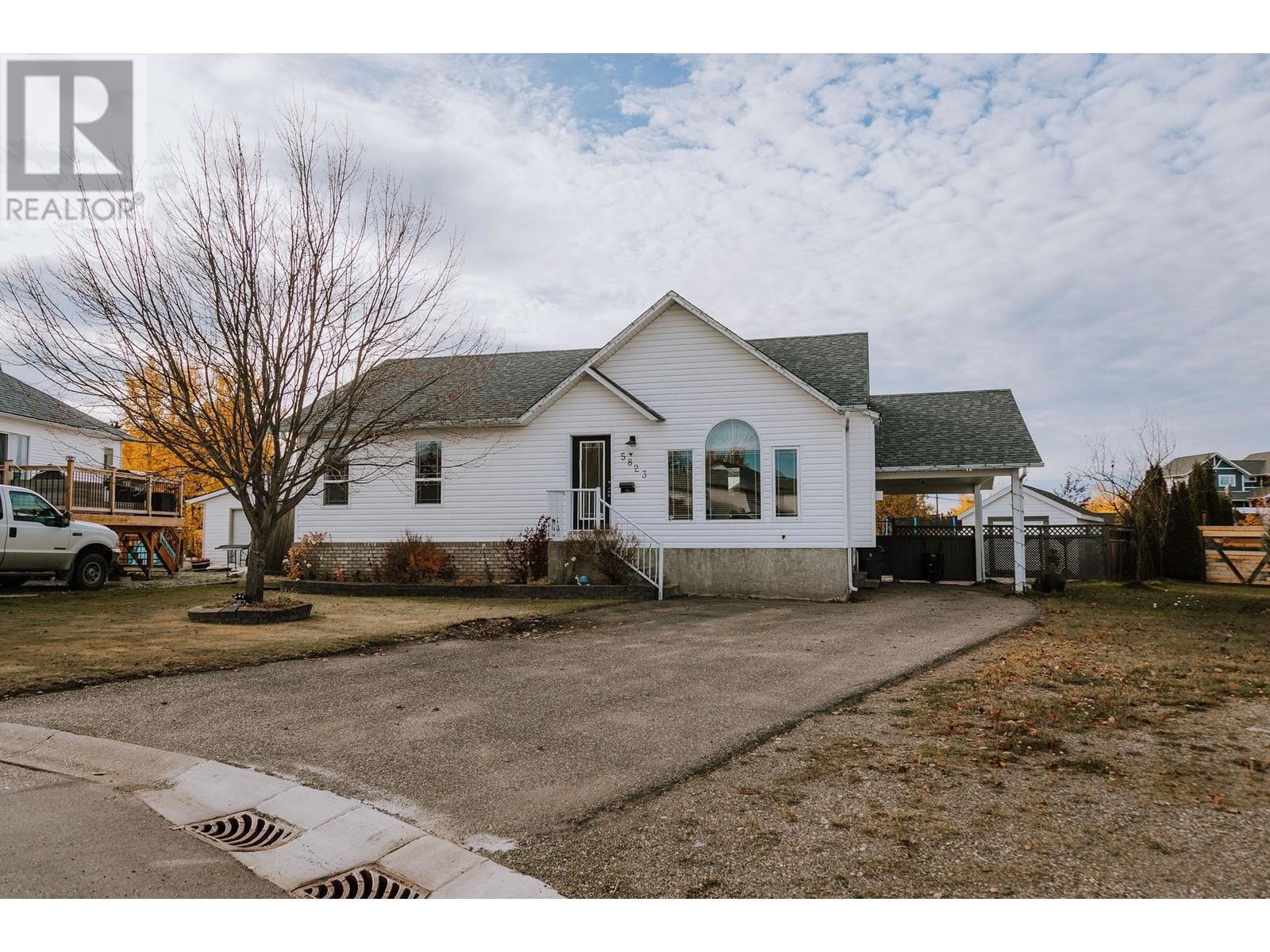5823 BEARSPAW CRESCENT