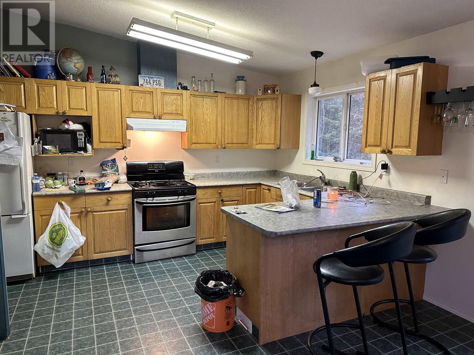 1359 IONA ROAD