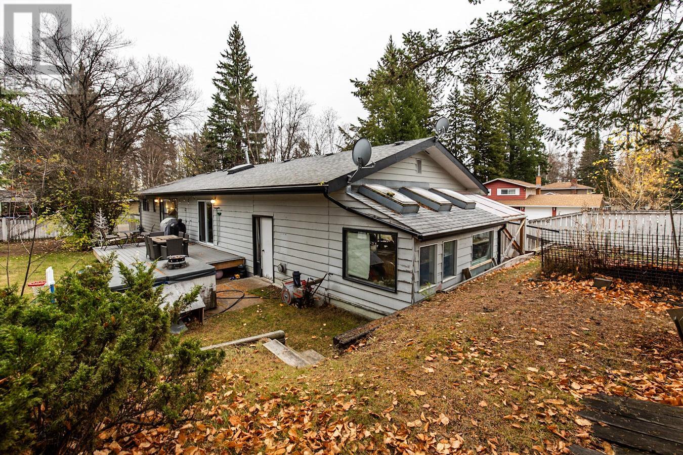 5483 DALHOUSIE DRIVE