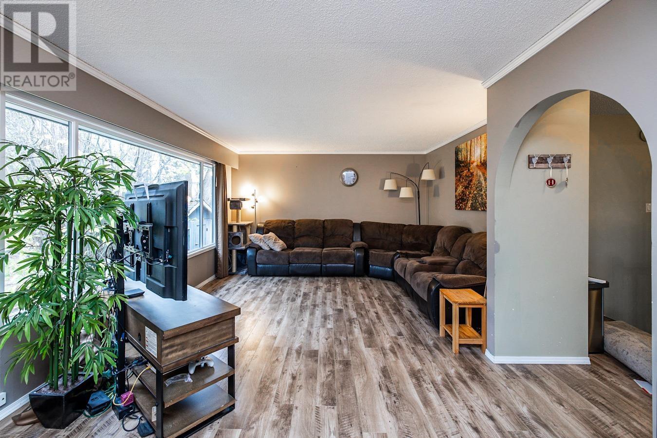 5483 DALHOUSIE DRIVE