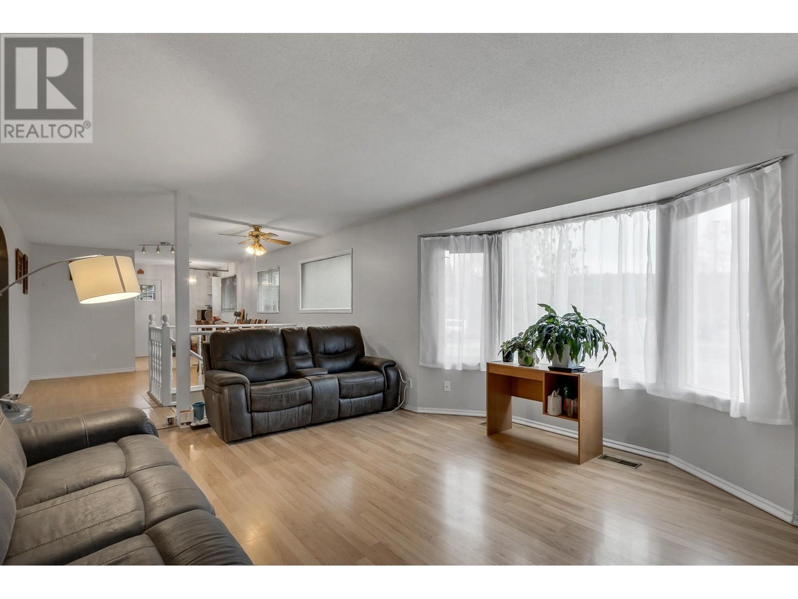 149 LOFTING PLACE
