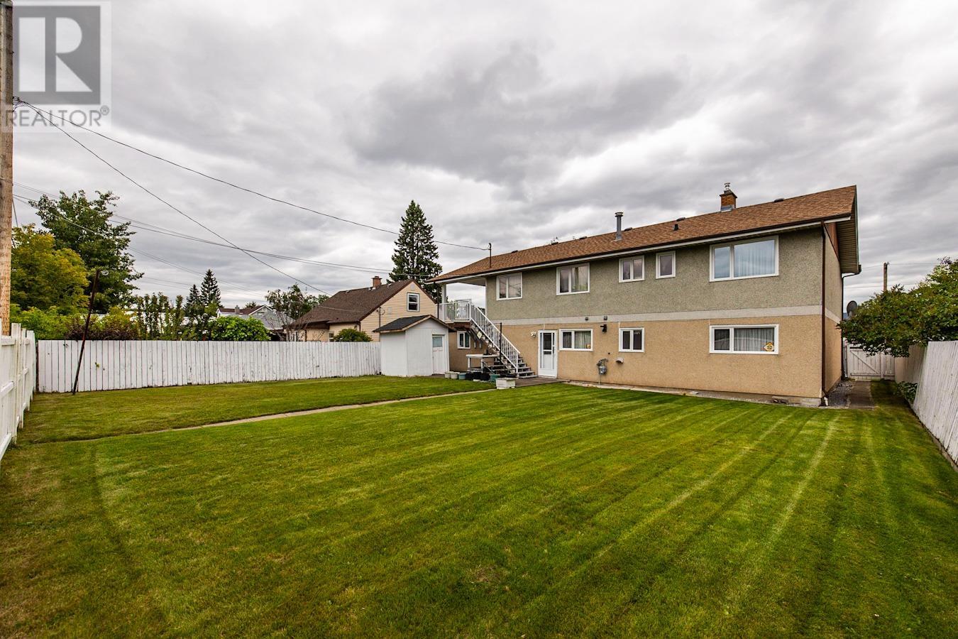 899 BURDEN STREET