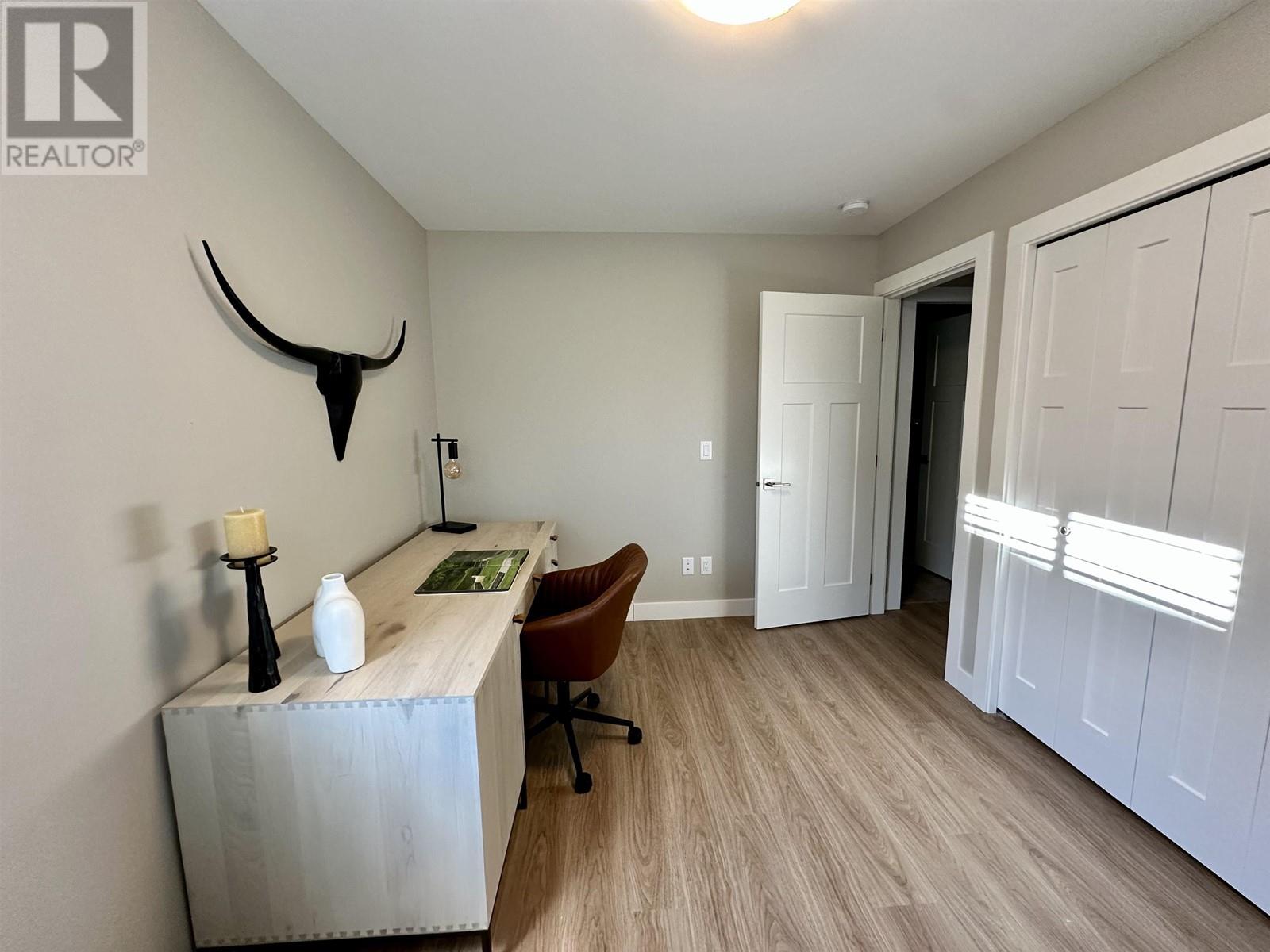403 9800 SINTICH ROAD, #403