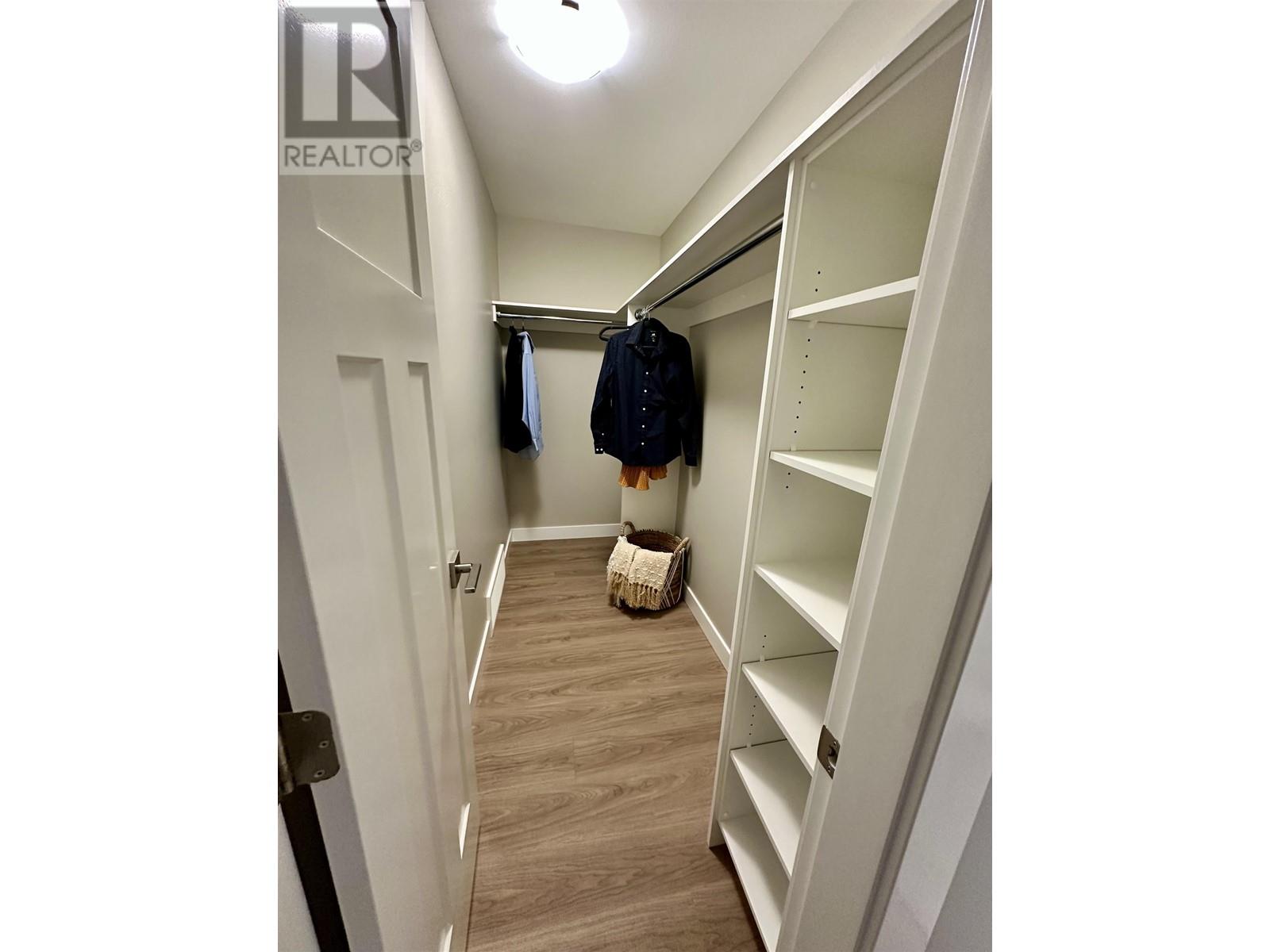 403 9800 SINTICH ROAD, #403