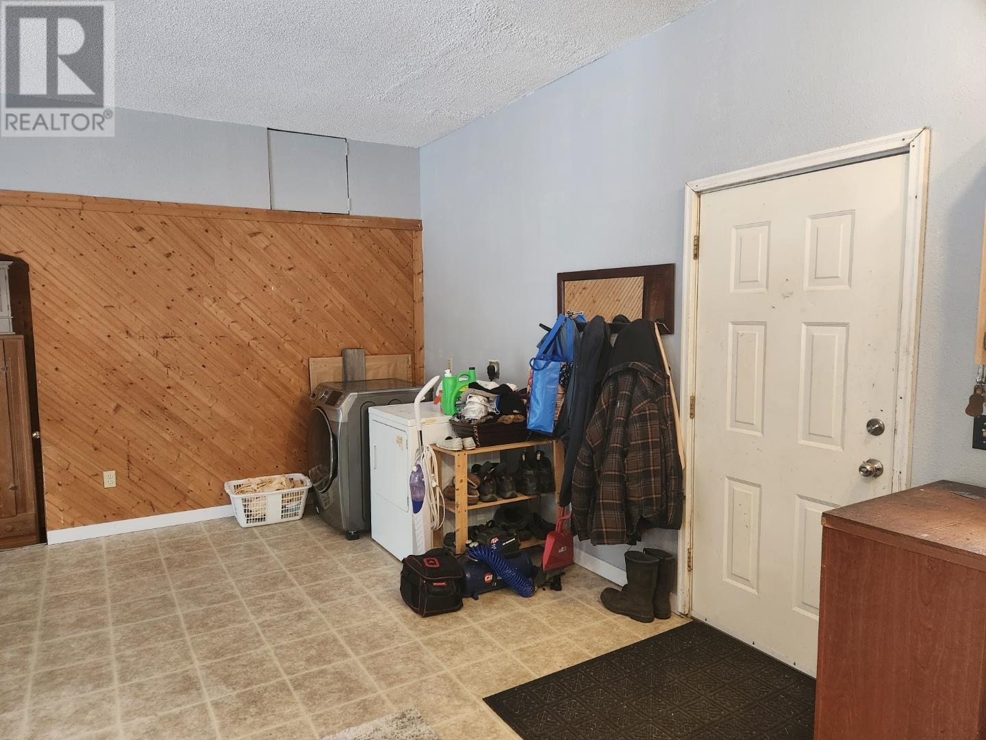 5195 MEIER ROAD