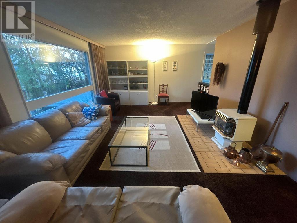 180 MCDERMID DRIVE