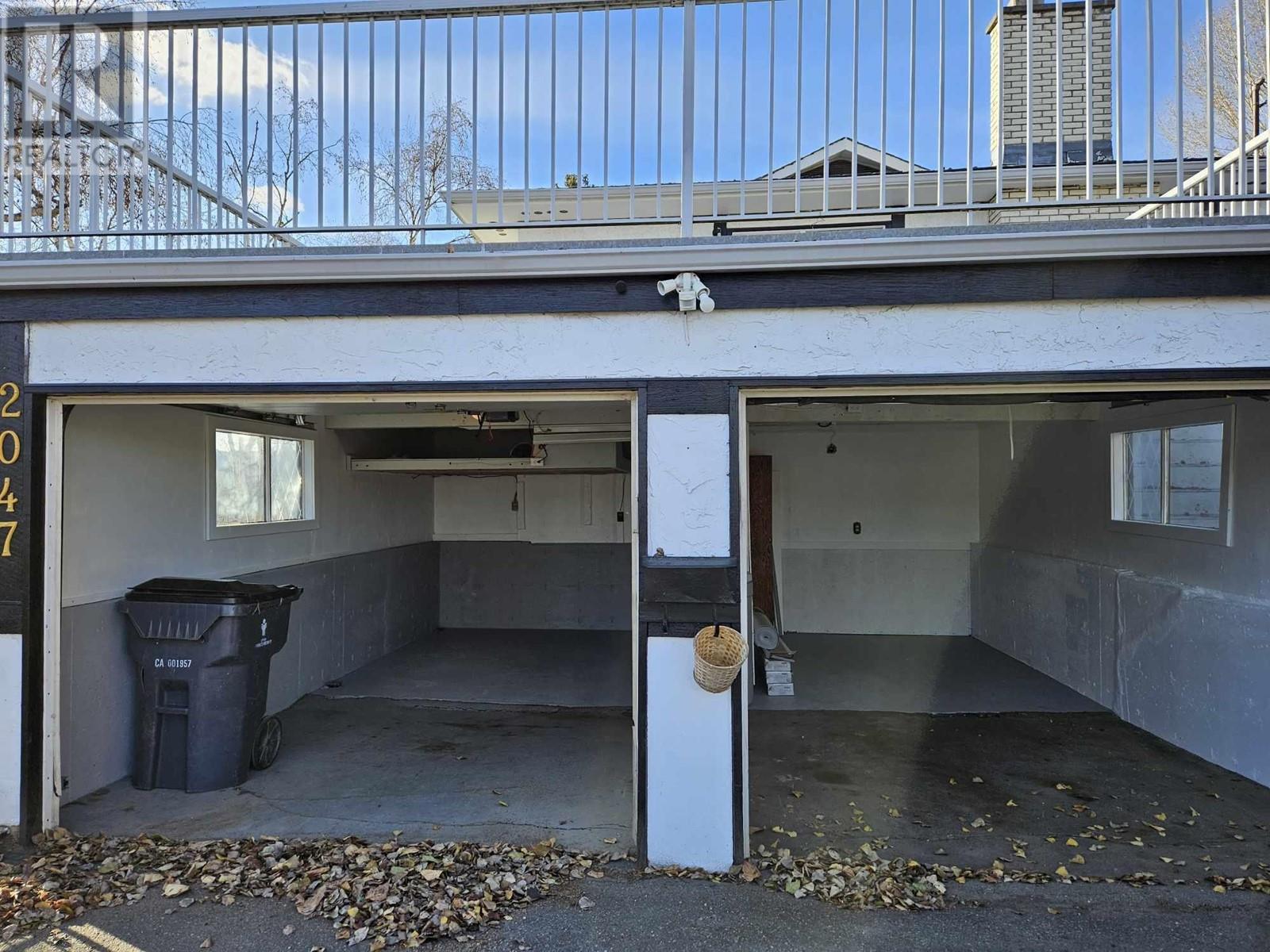 2047 NORWOOD STREET