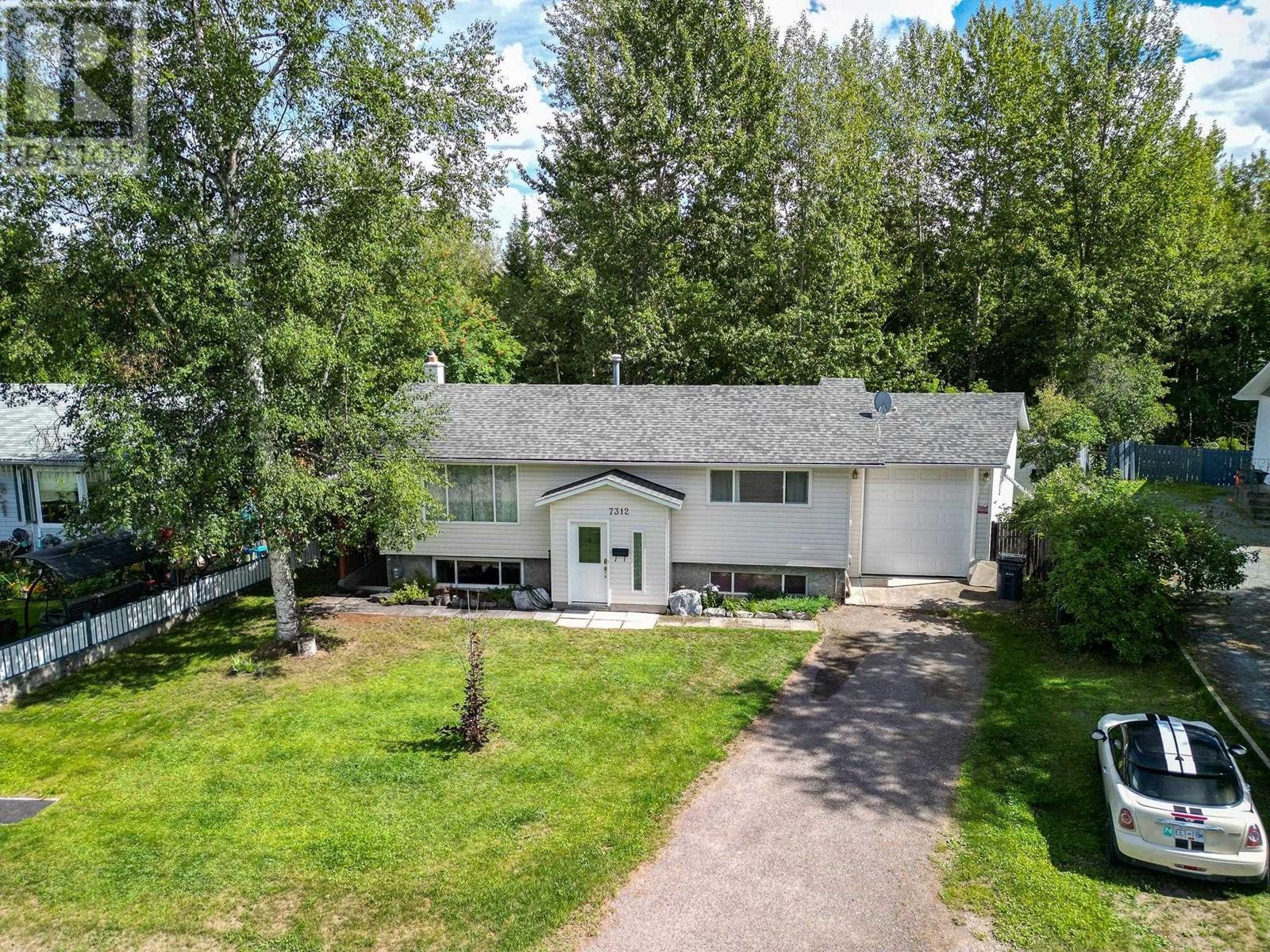 7312 IMPERIAL CRESCENT