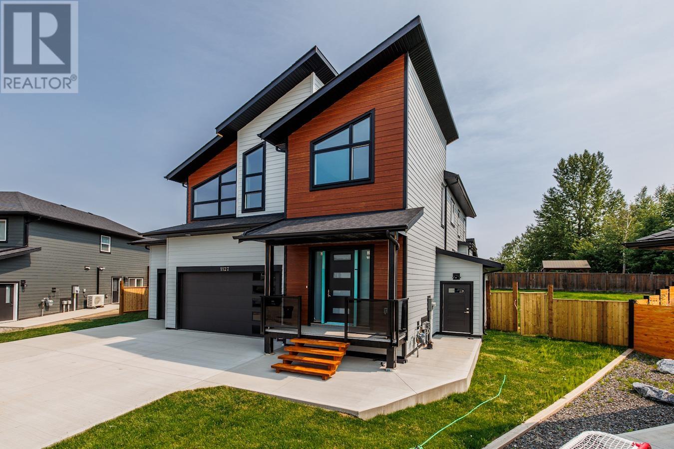 1127 MONARCH COURT