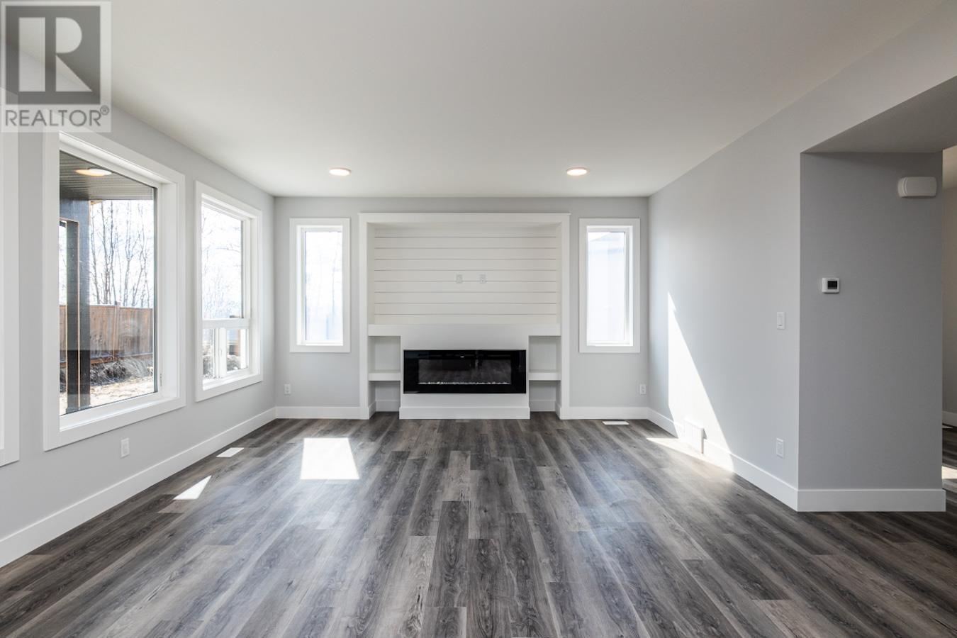 1127 MONARCH COURT