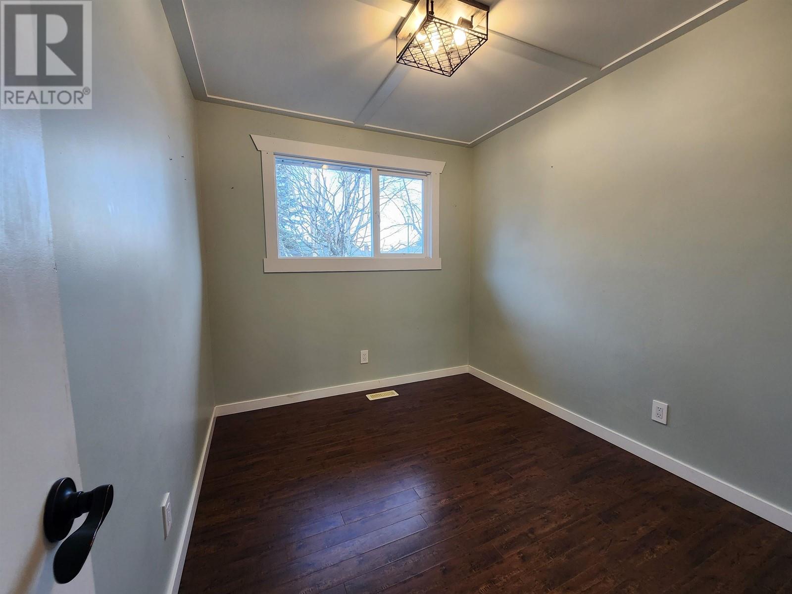 301 MORAN CRESCENT