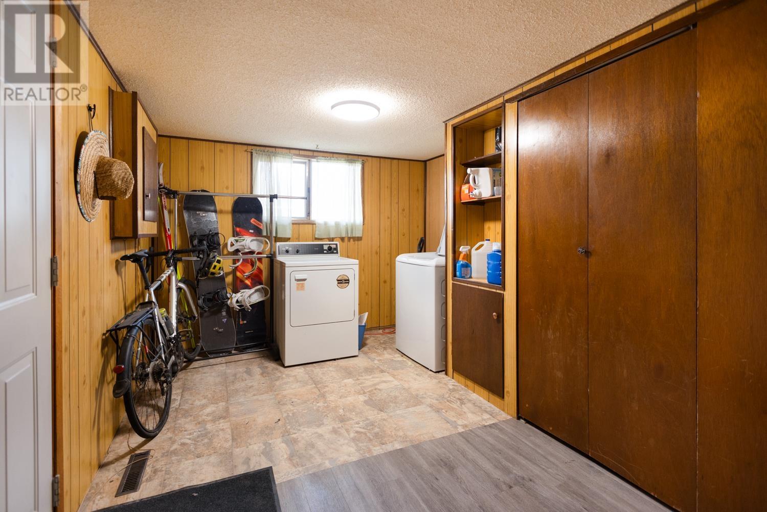 1123 CHILAKO AVENUE