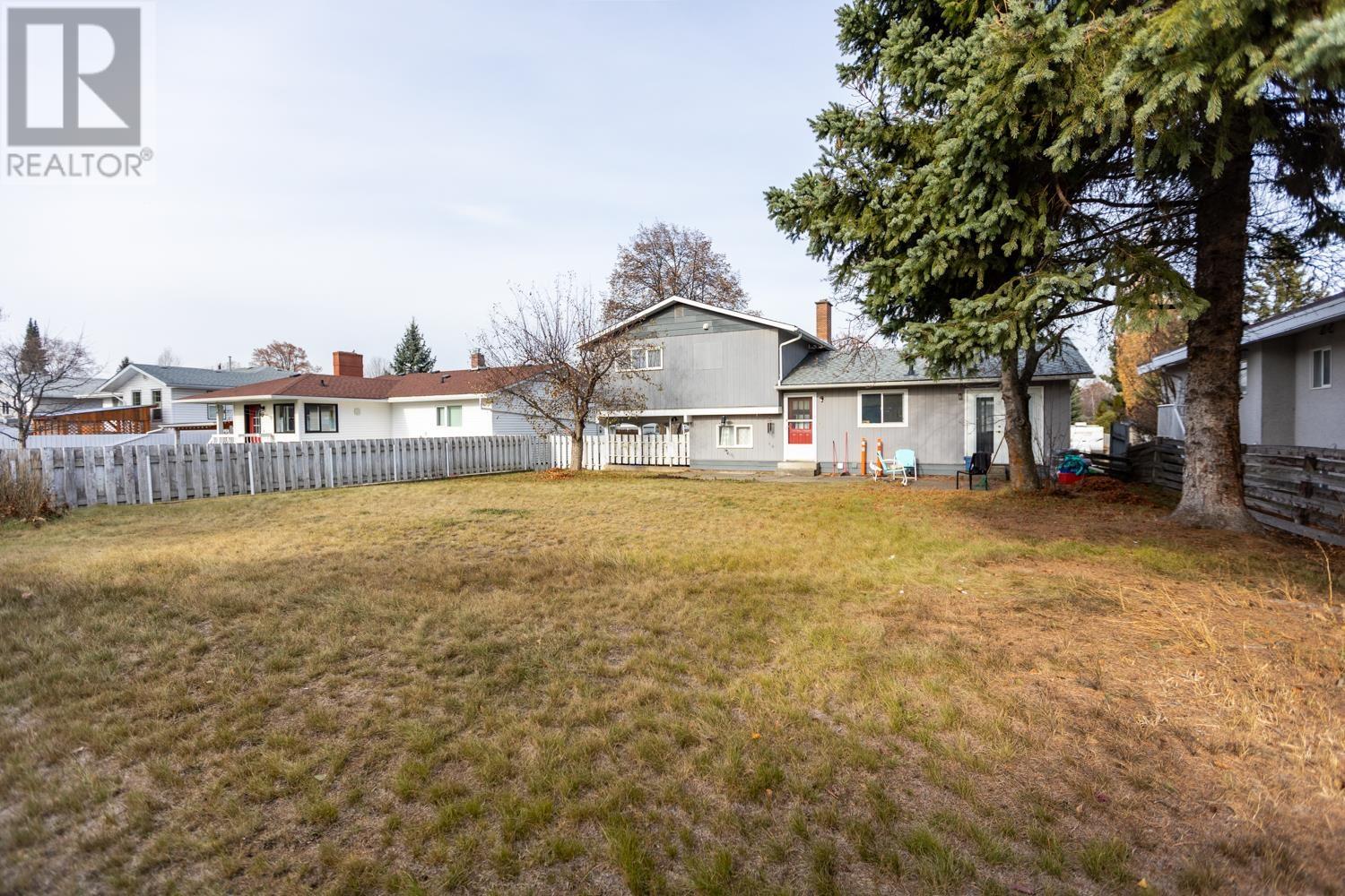 1123 CHILAKO AVENUE