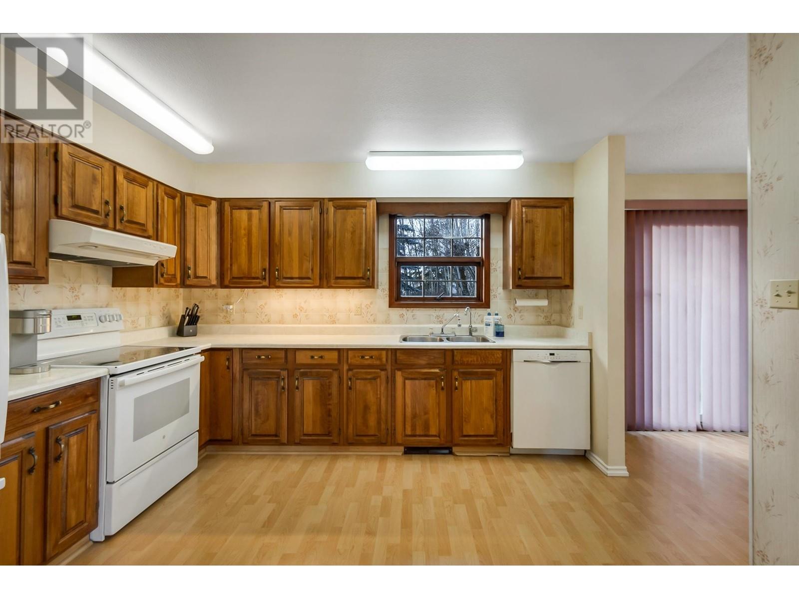 6569 DRIFTWOOD ROAD