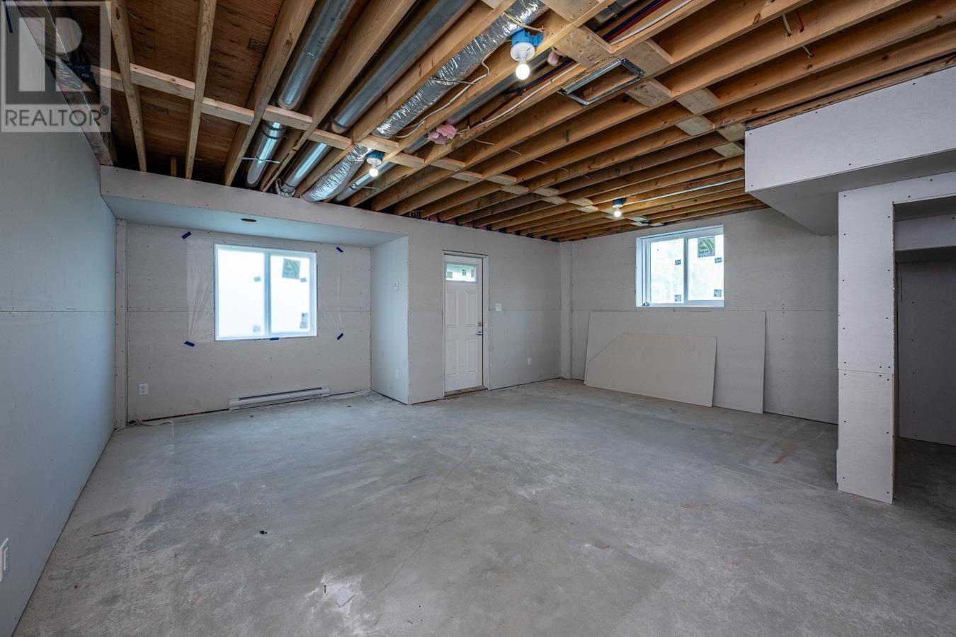 115 6664 WESTMOUNT DRIVE, #115