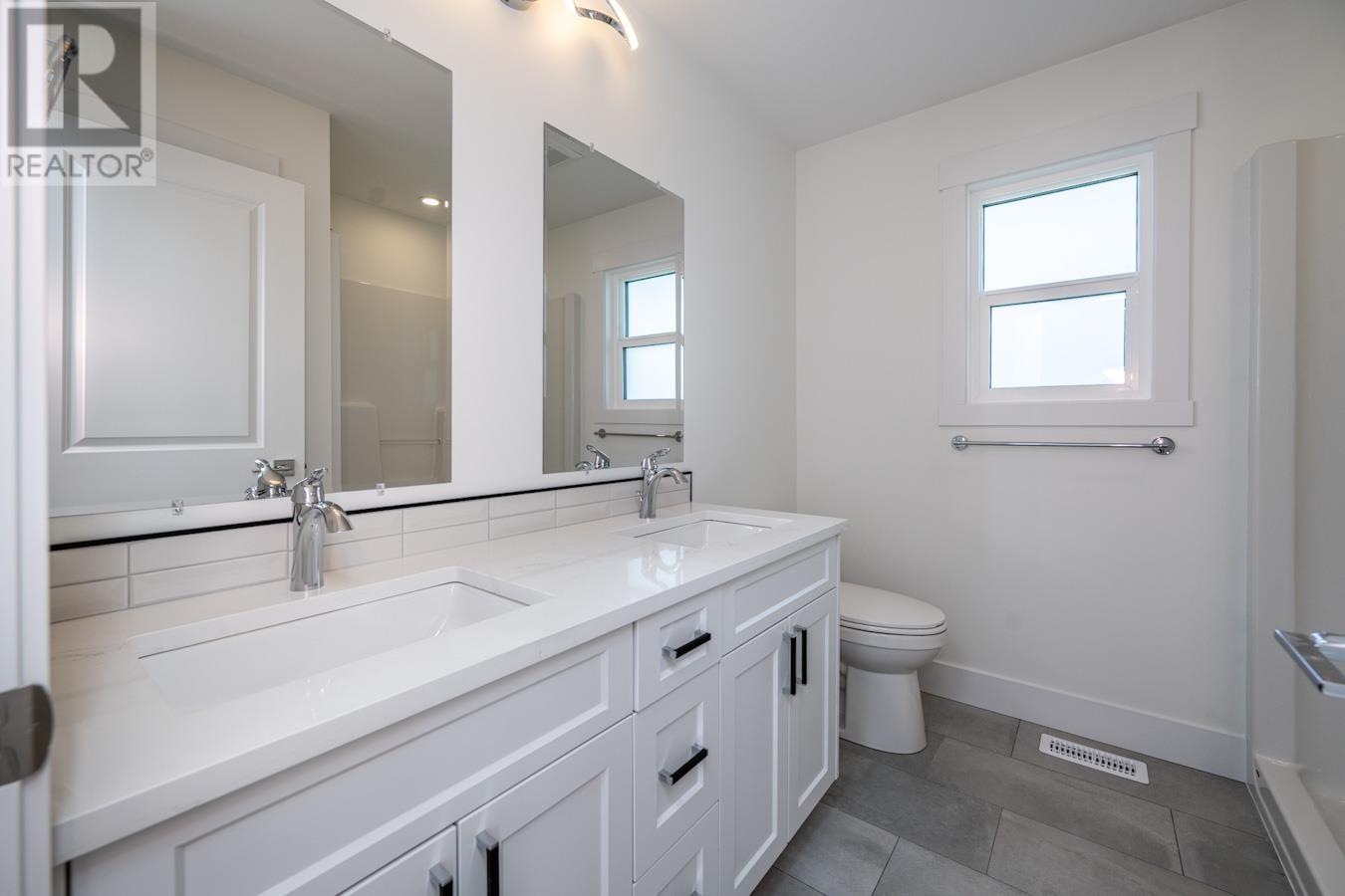 115 6664 WESTMOUNT DRIVE, #115