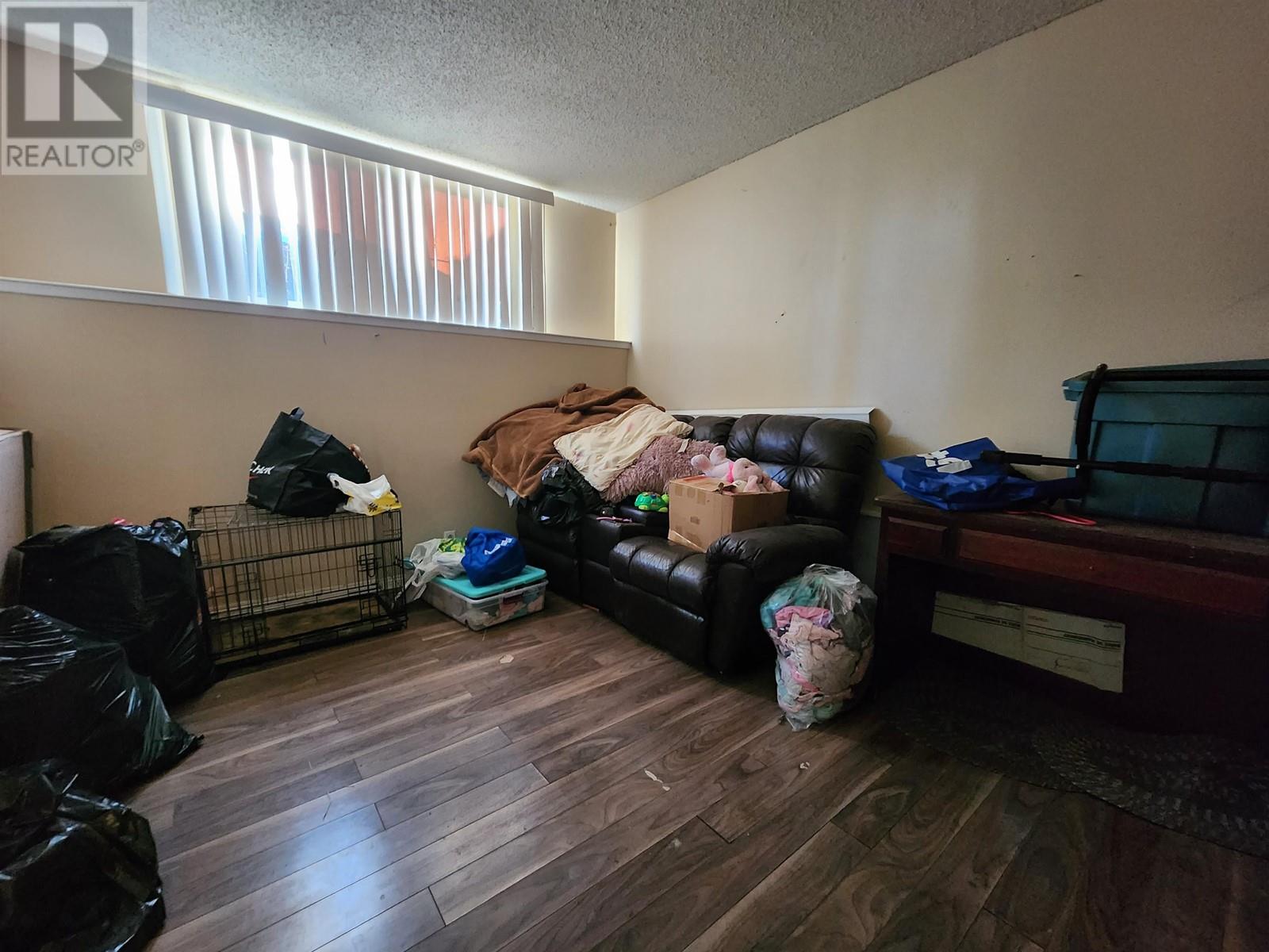 273-277 WILSON CRESCENT