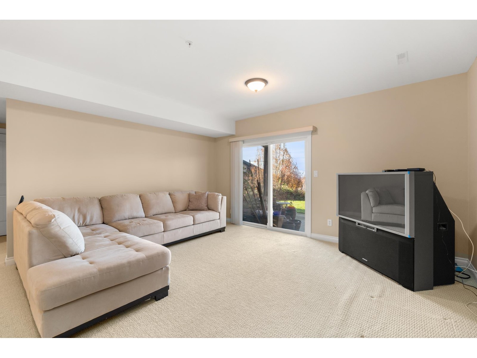43 36260 MCKEE ROAD, #43