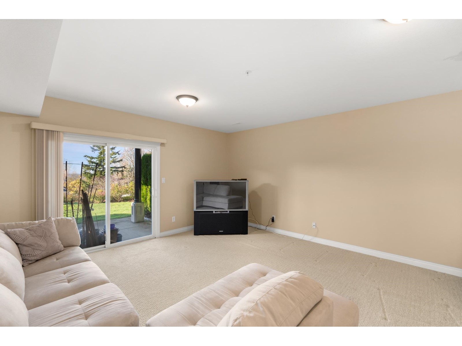 43 36260 MCKEE ROAD, #43