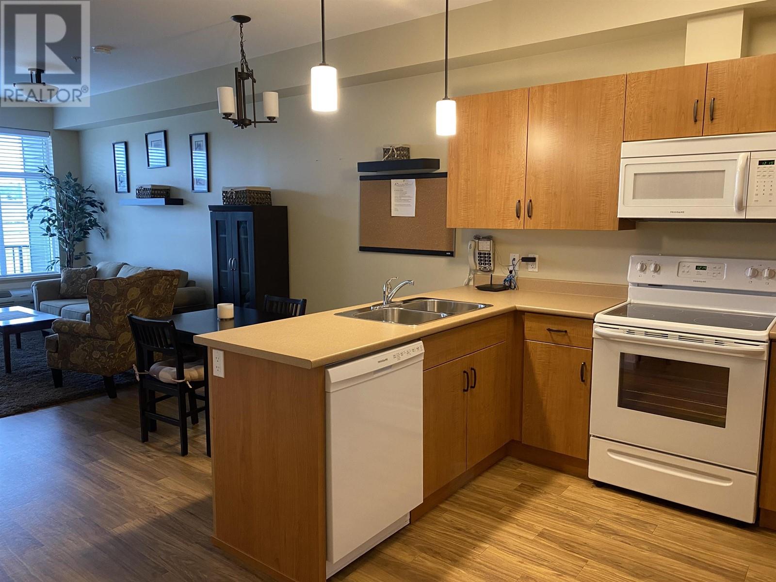 338 1444 20TH AVENUE, #338