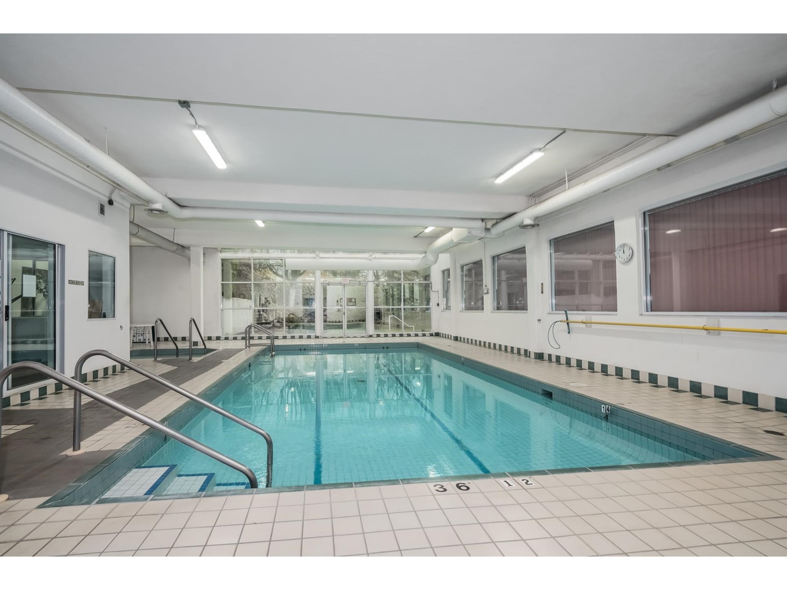 118 2451 GLADWIN ROAD, #118