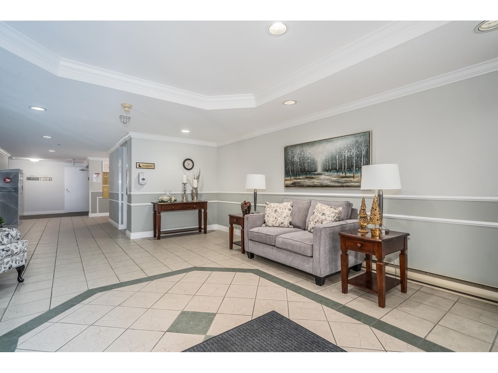 118 2451 GLADWIN ROAD, #118