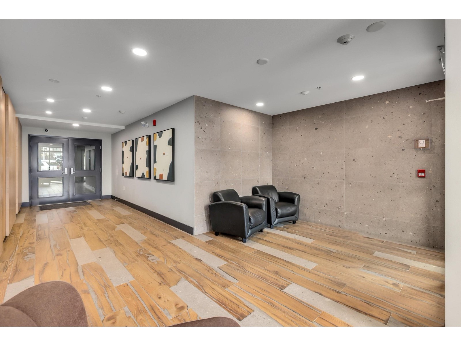 205 5415 BRYDON CRESCENT, #205