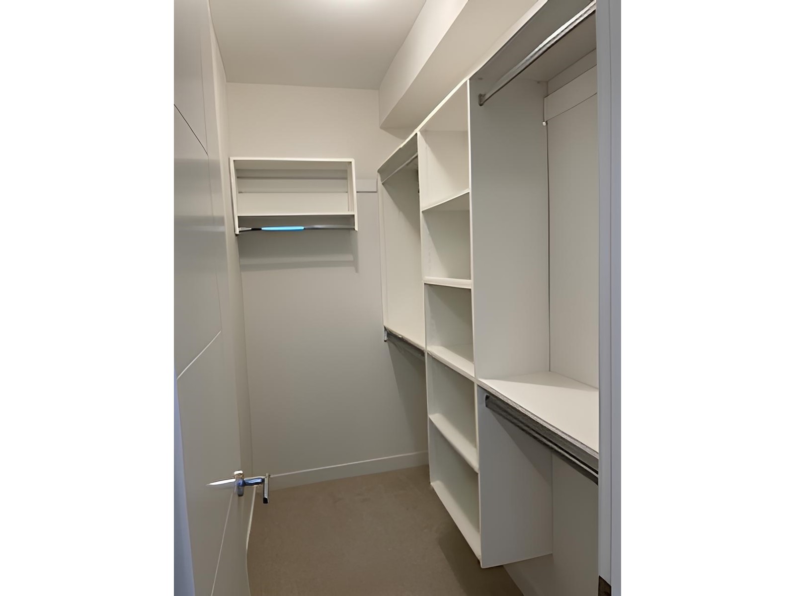 205 5415 BRYDON CRESCENT, #205