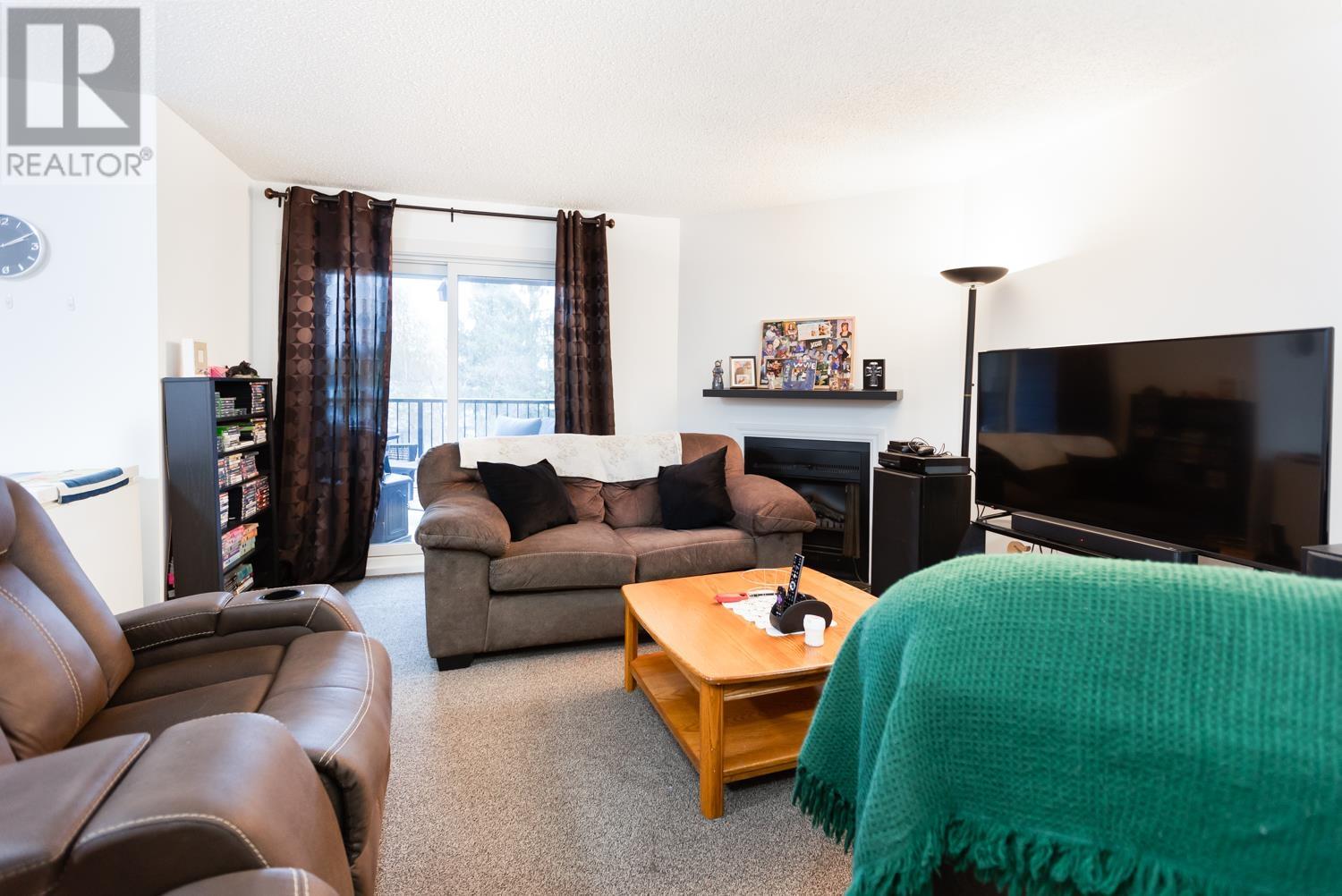 220 3033 OSPIKA BOULEVARD, #220
