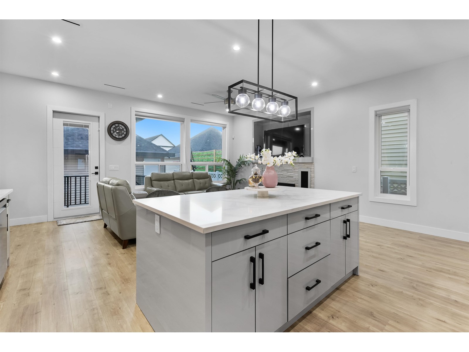 19236 ALOHA DRIVE