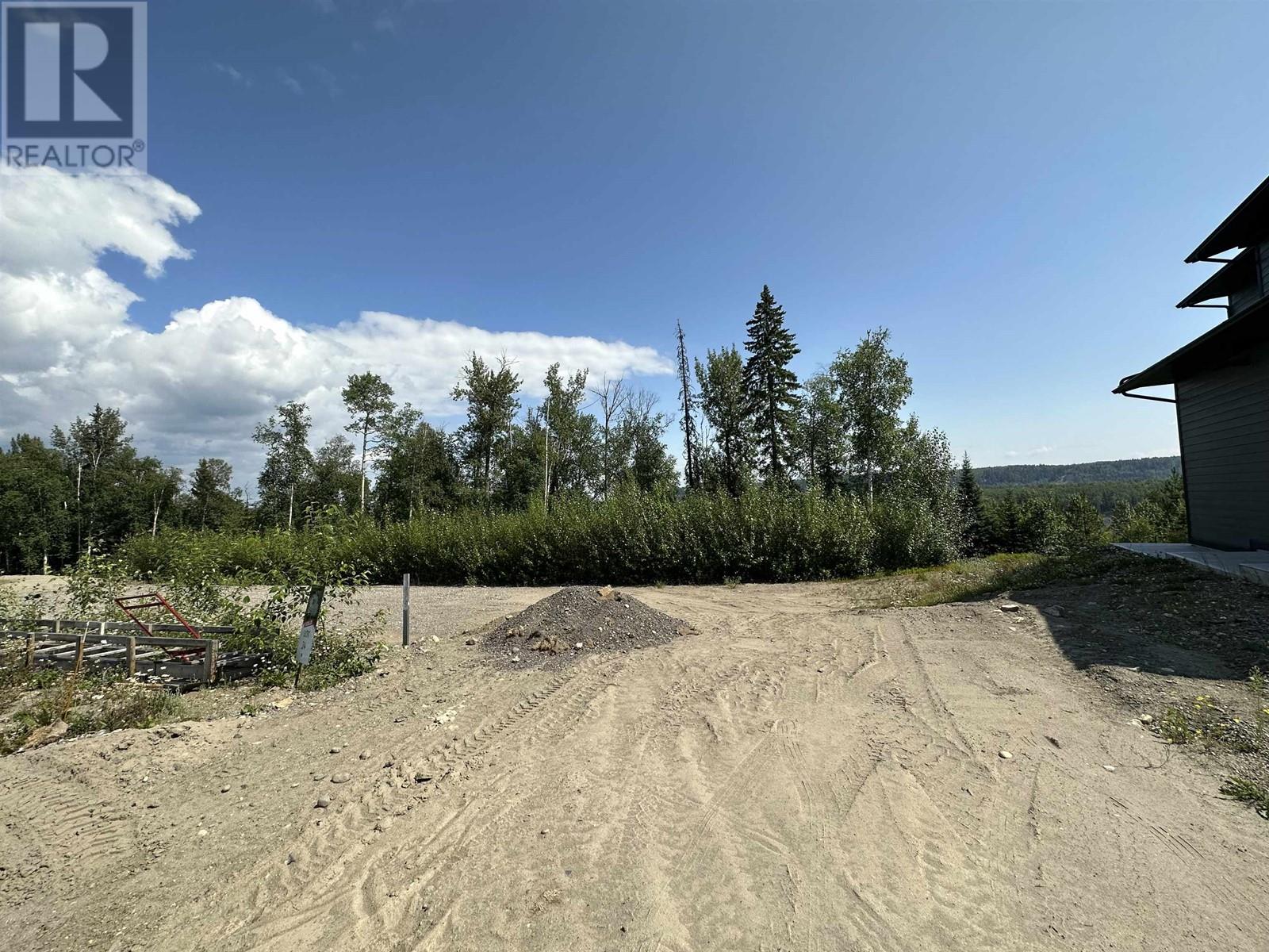 160 4393 COWART ROAD, (MLS® 7340000) See this property for sale in