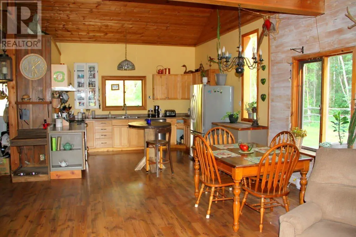 3222 BEAVER VALLEY ROAD