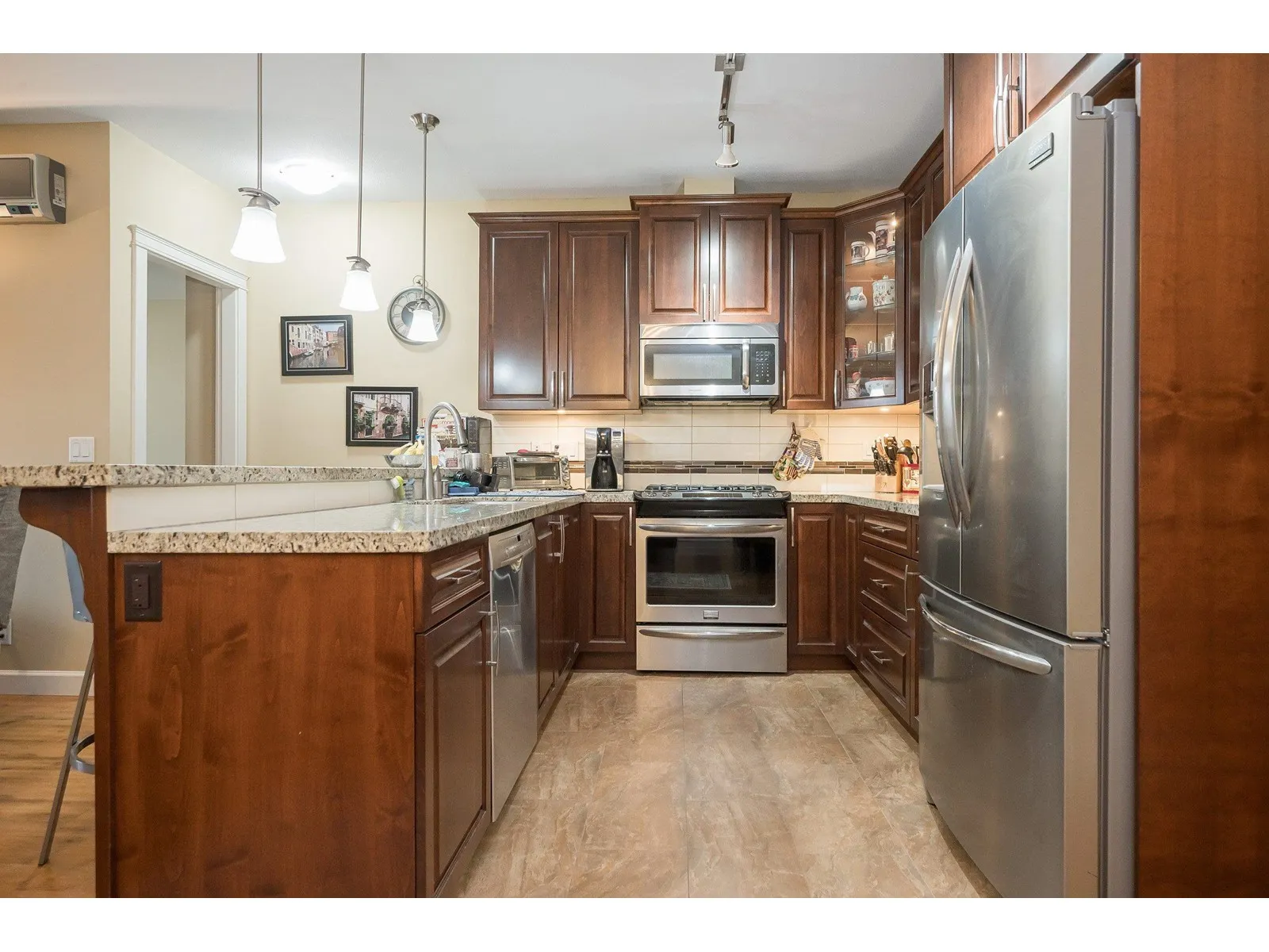 408 8067 207 STREET
