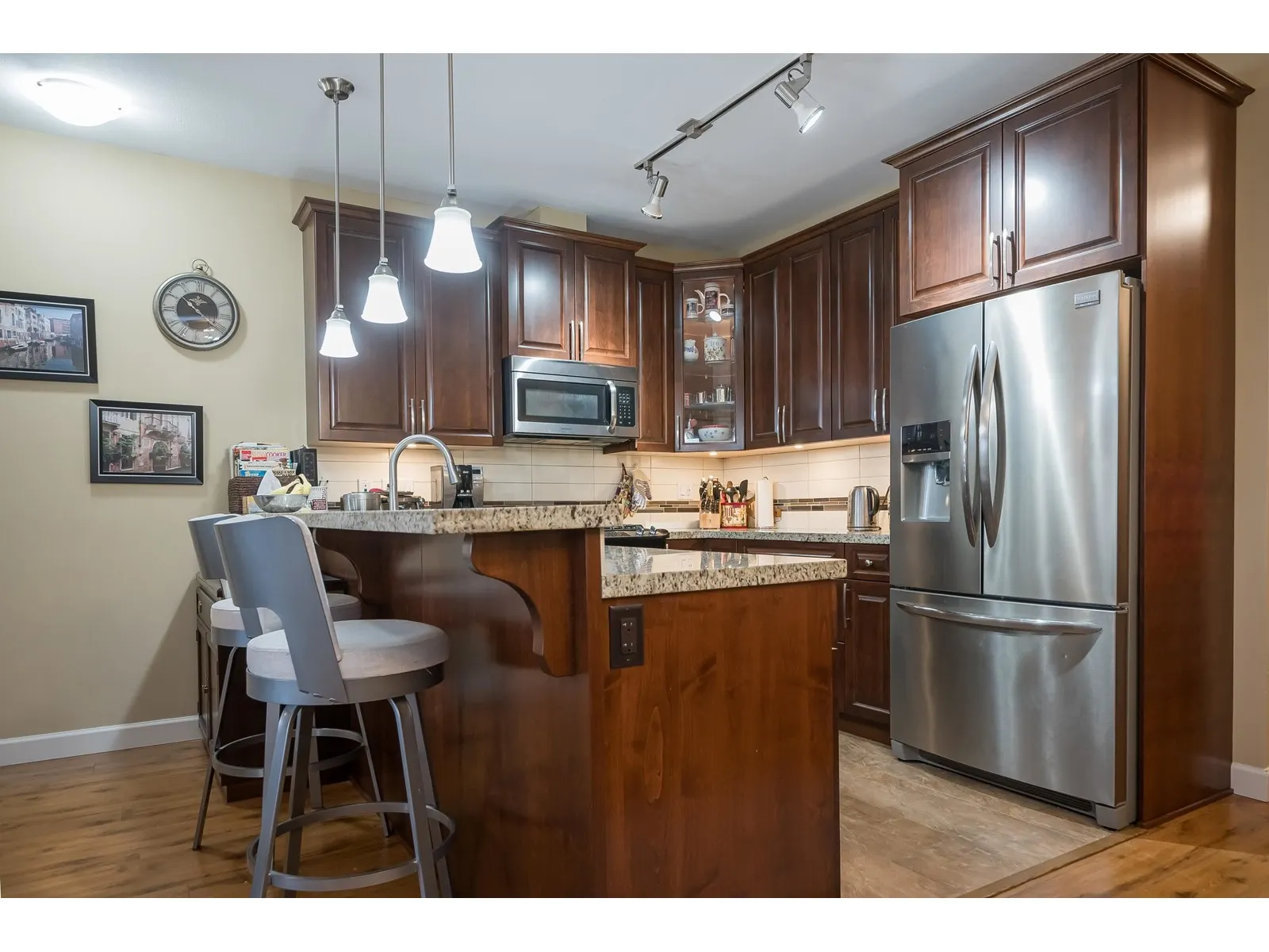 408 8067 207 STREET
