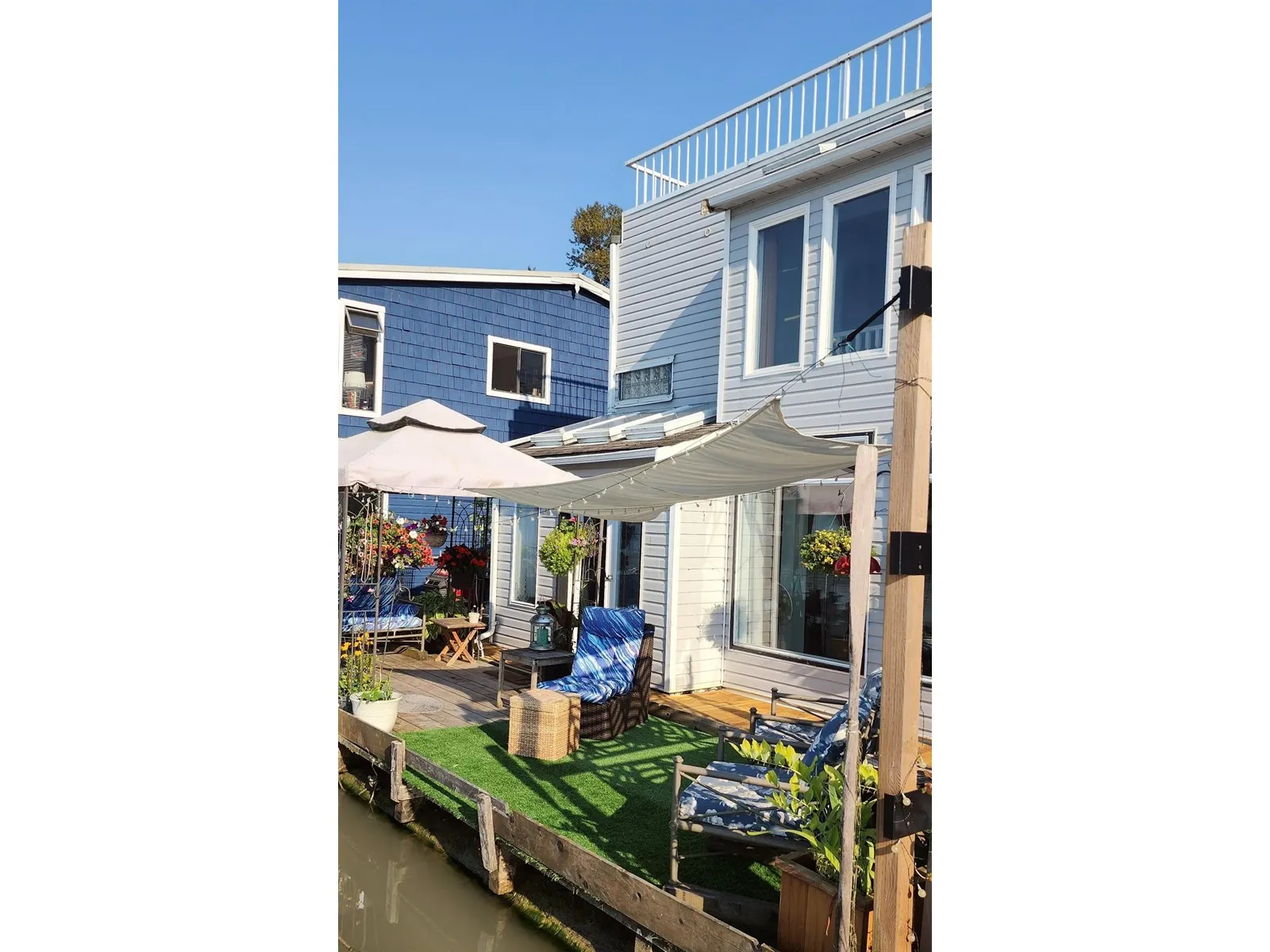 1A 20837 LOUIE CRESCENT
