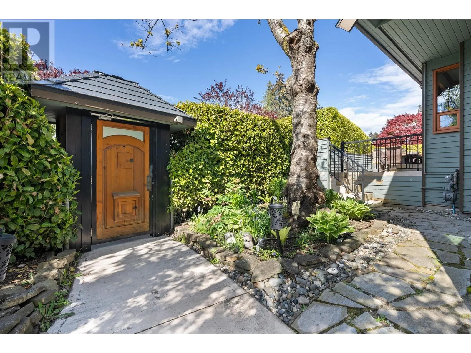3850 POINT GREY ROAD