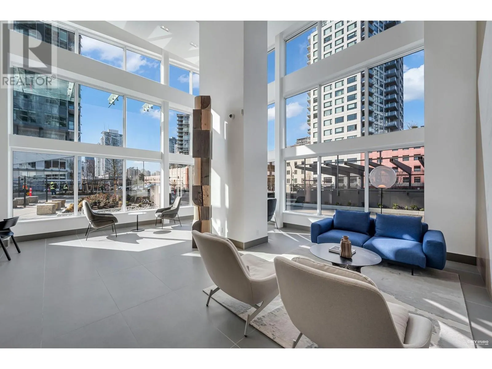 3003 660 QUAYSIDE DRIVE
