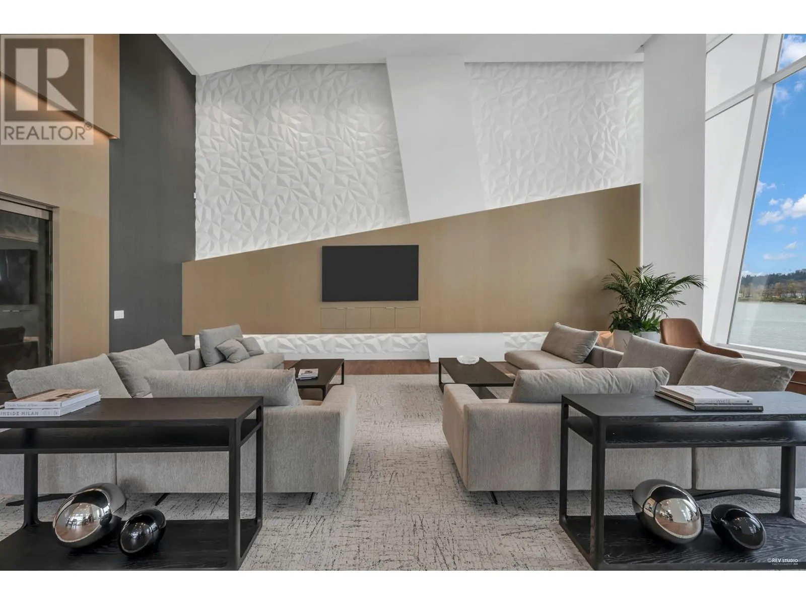 3003 660 QUAYSIDE DRIVE