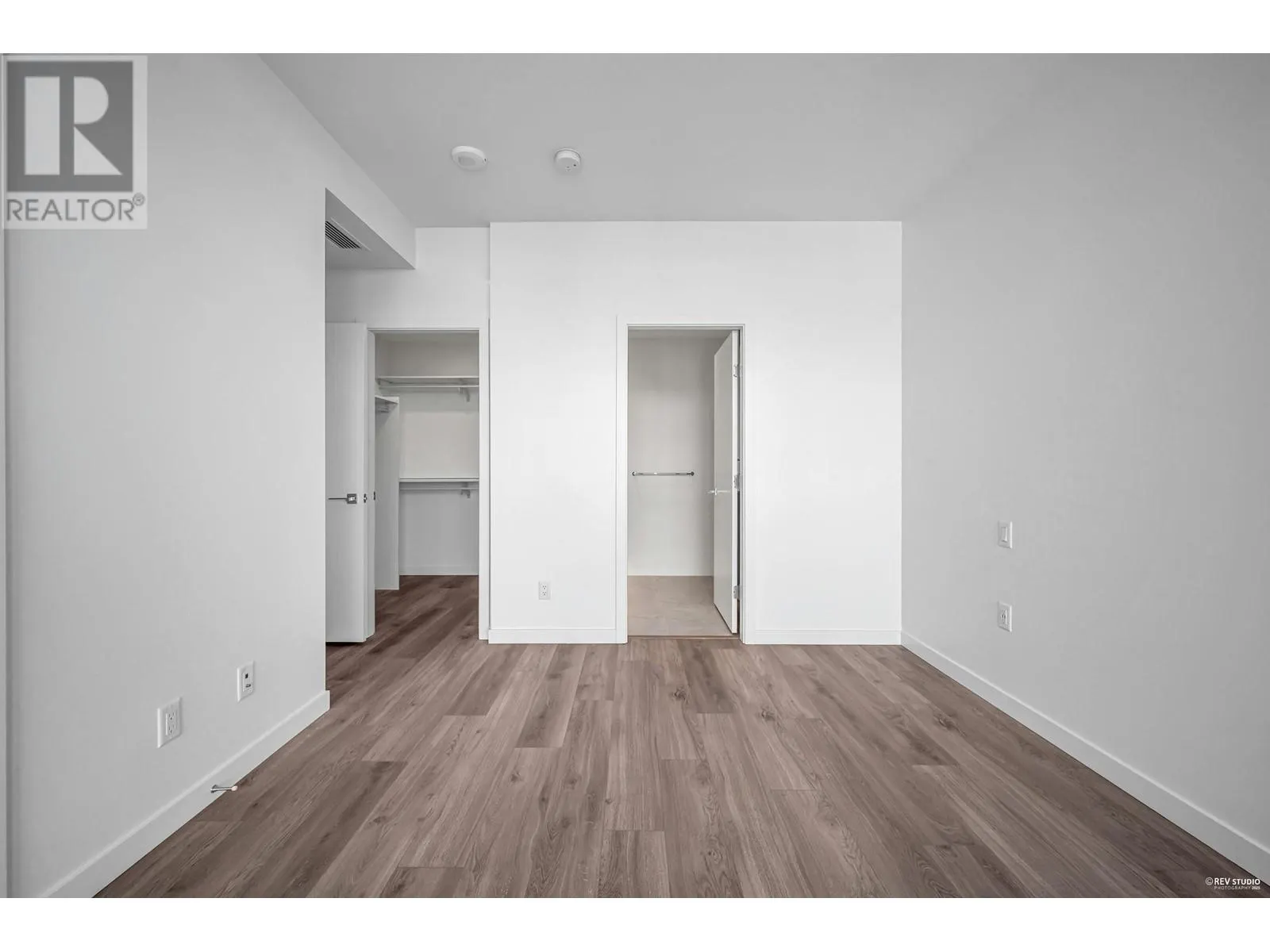 3003 660 QUAYSIDE DRIVE