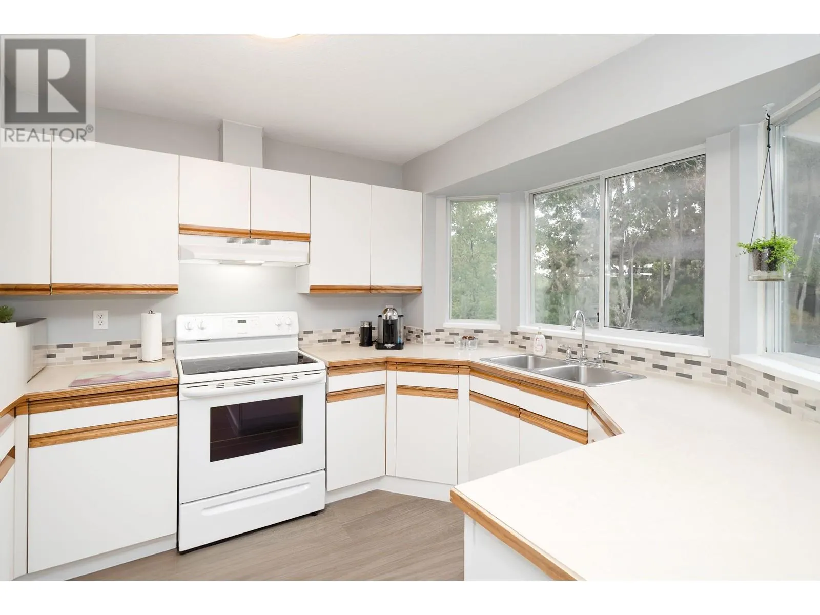 22528 BRICKWOOD CLOSE
