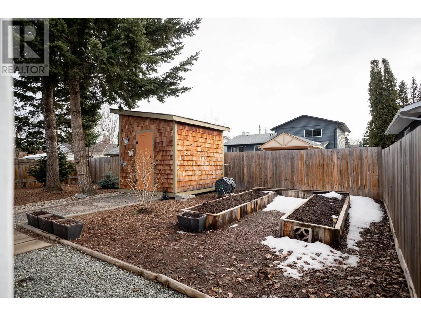 481 MCINNIS AVENUE