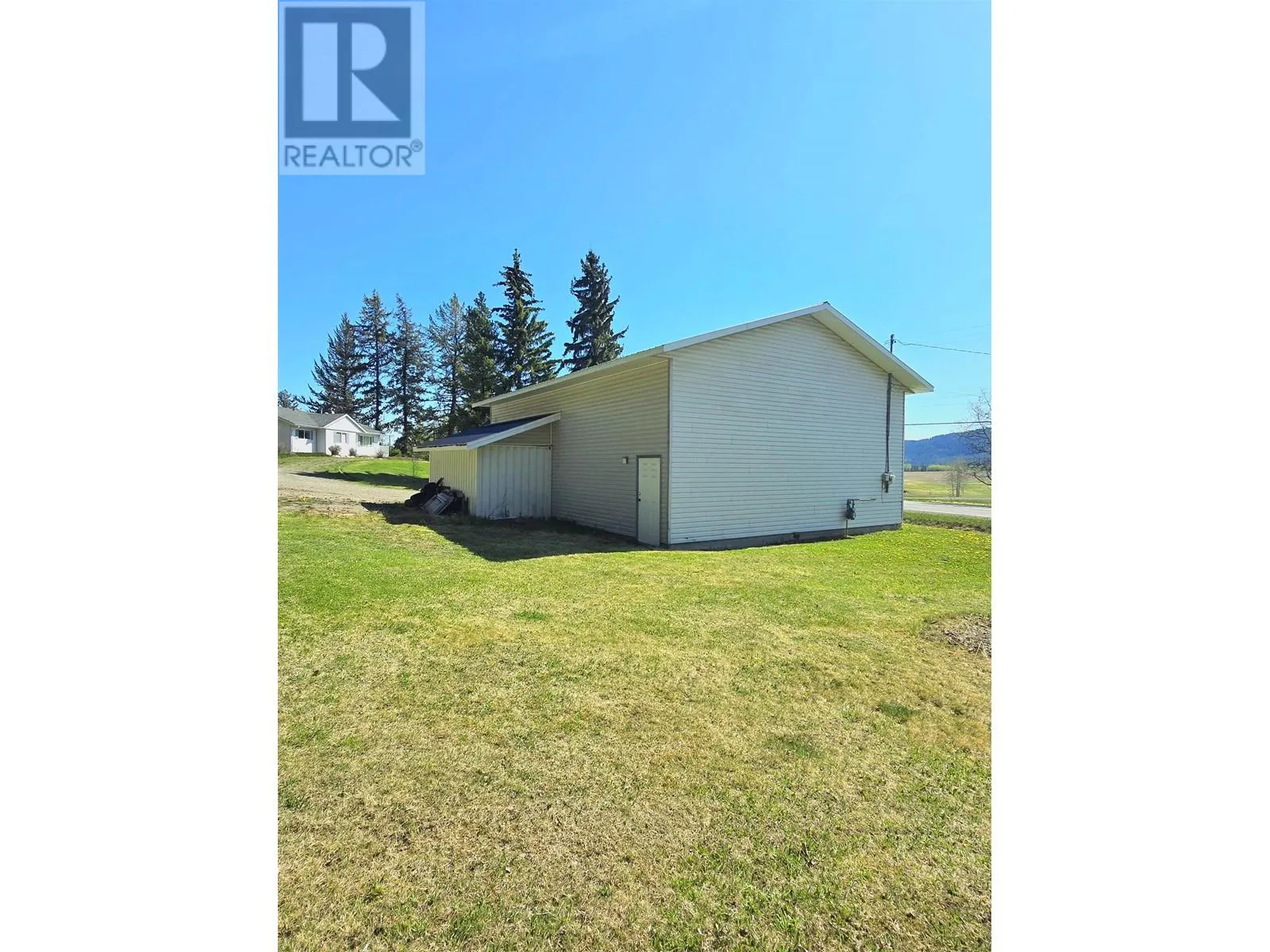 4586 CANIM-HENDRIX LAKE ROAD