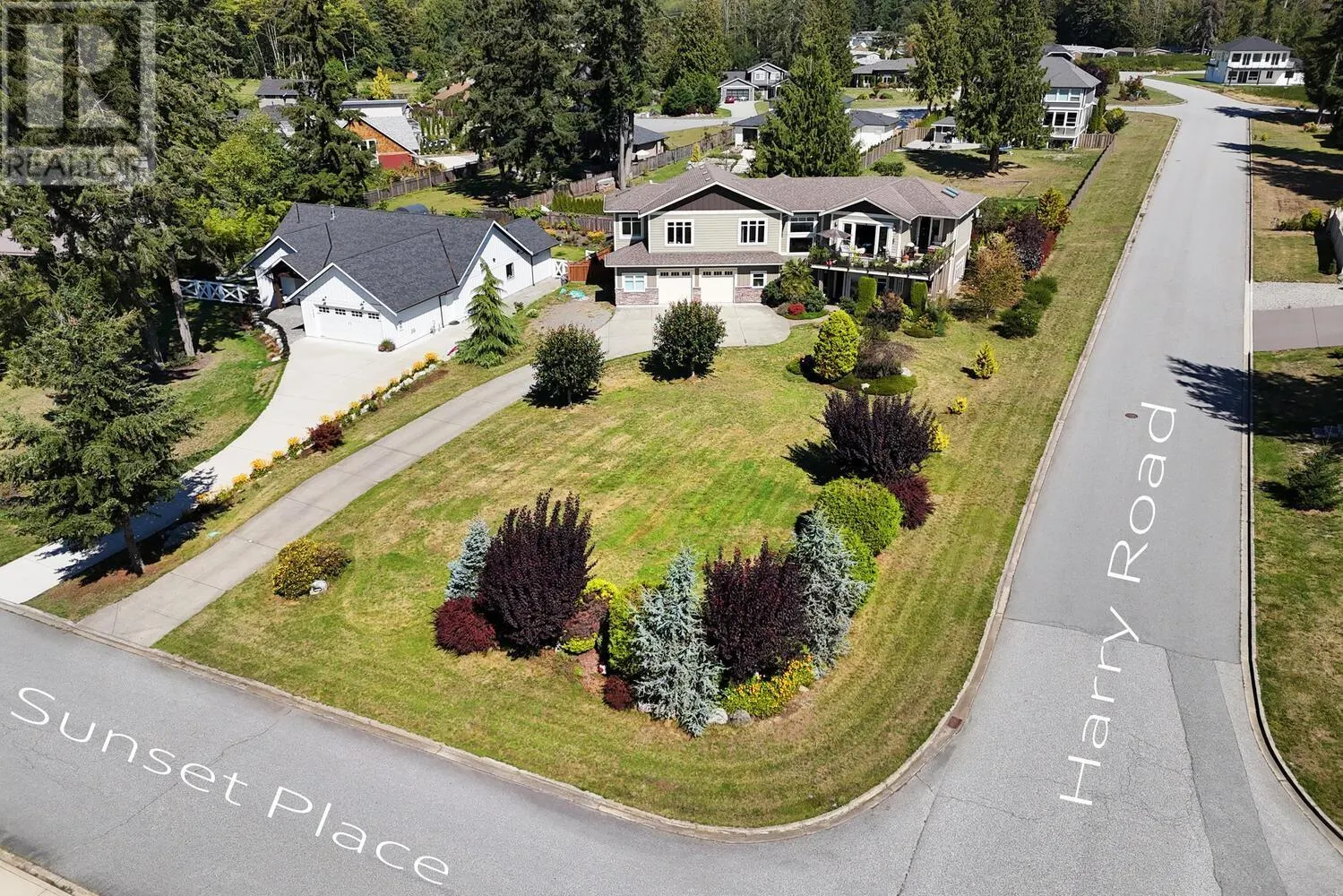 1464 SUNSET PLACE