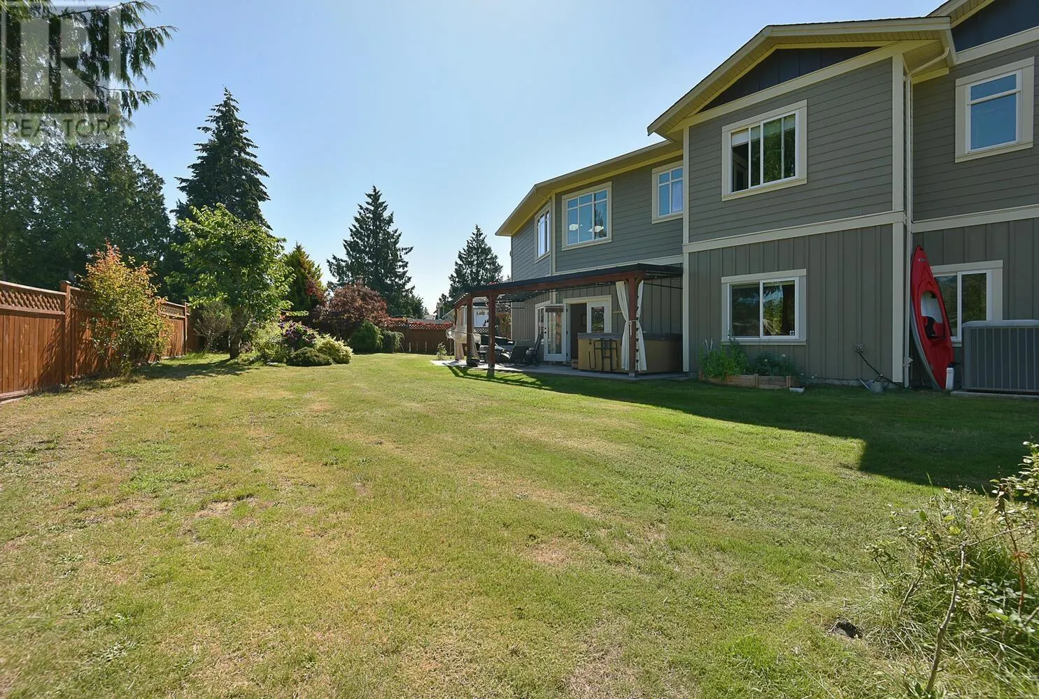 1464 SUNSET PLACE