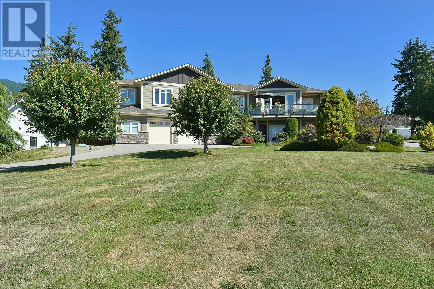 1464 SUNSET PLACE