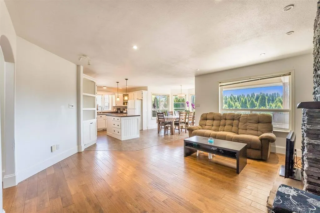 50284 YALE ROAD|Rosedale