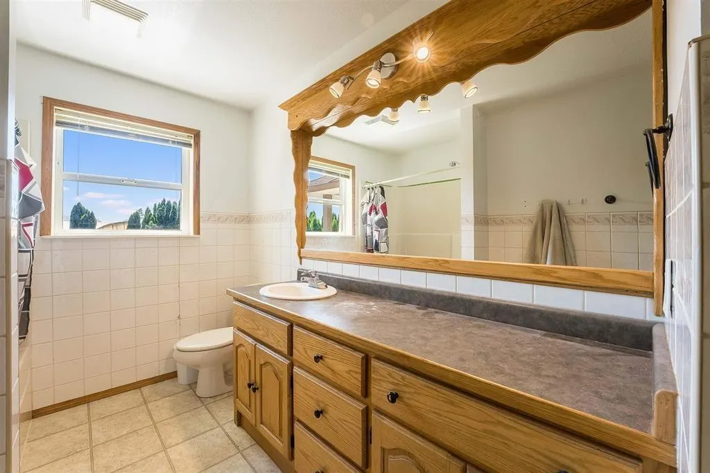 50284 YALE ROAD|Rosedale